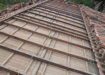 Manutenção de telhados em Casas de Madeira